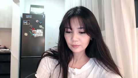 Snapshot of bmw_lovee chatting on March 9, 2026, 4:00 pm Liya online show from March 9, 2026, 4:00 pm