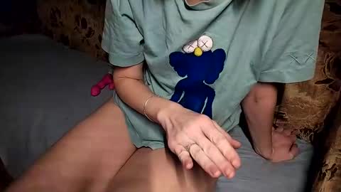 Liza and Max online show from December 17, 2024, 7:37 pm