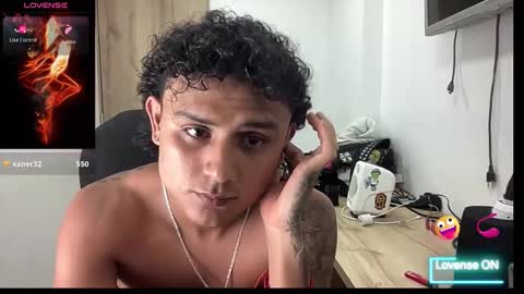 Bob  INDEPENDENT MODEL online show from October 14, 2025, 4:35 am