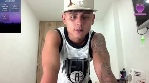 Bob  INDEPENDENT MODEL online show from March 17, 2026, 3:44 am