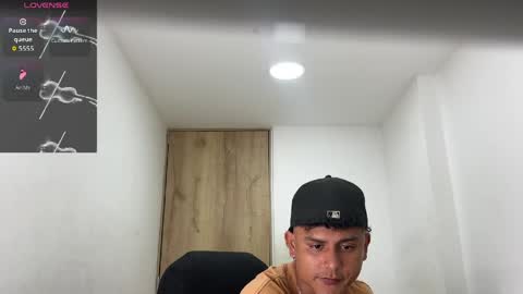 Snapshot of bob_pettersonn chatting on May 16, 2026, 4:42 am Bob INDEPENDENT MODEL online show from May 16, 2026, 4:42 am