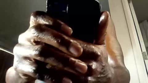 bobbiebone and company online show from December 20, 2025, 2:24 pm