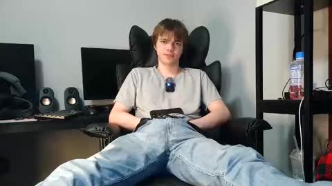 bobby72738 online show from December 15, 2025, 6:28 am