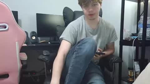 bobby72738 online show from April 12, 2026, 2:49 am