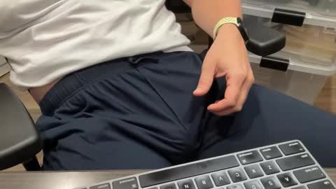 Snapshot of bobbyboobycummy chatting on September 22, 2025, 1:46 pm Heath online show from September 22, 2025, 1:46 pm