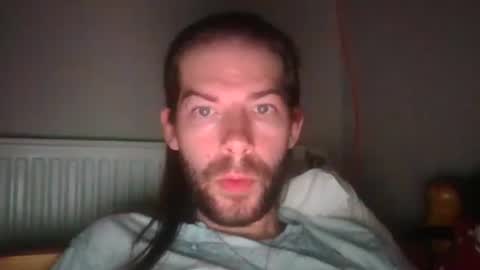 bobbysinger2009 online show from April 18, 2026, 9:15 pm