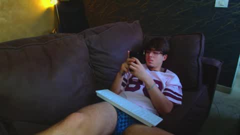 BodhiHayes online show from April 1, 2026, 1:41 pm