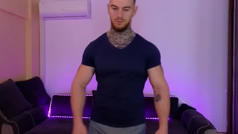 Snapshot of bodyouwant chatting on February 9, 2025, 4:46 am bodyouwant online show from February 9, 2025, 4:46 am