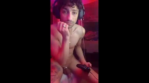 Snapshot of bodyyattiyatti chatting on December 17, 2025, 10:54 am Sailorartemis online show from December 17, 2025, 10:54 am