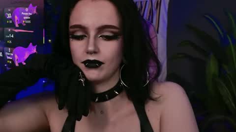 Snapshot of bogemabella chatting on May 23, 2026, 10:58 pm Your Mistress Bella online show from May 23, 2026, 10:58 pm