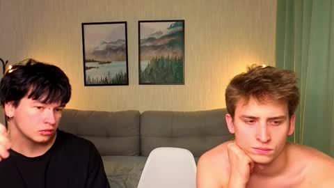 ALEXPVT IS OPEN online show from September 26, 2025, 2:32 pm