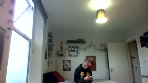 Snapshot of boky_ chatting on May 9, 2026, 7:52 pm boky_ online show from May 9, 2026, 7:52 pm