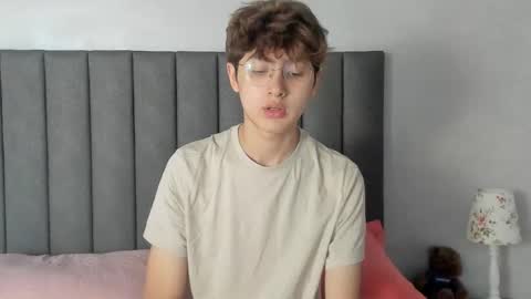 Snapshot of boleyn_lovell chatting on February 3, 2025, 12:47 pm Boleyn online show from February 3, 2025, 12:47 pm