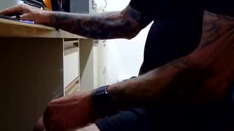 boltboy72 online show from December 2, 2025, 3:34 am