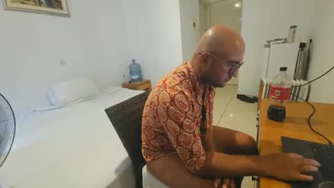 bombastic4 online show from September 16, 2025, 8:59 am