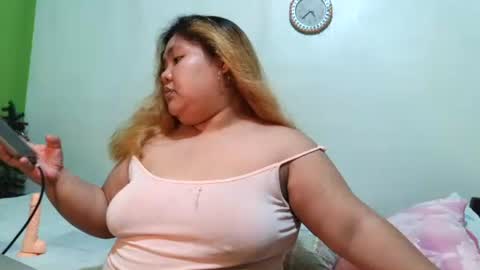 bombastic_darla online show from November 12, 2025, 2:28 pm