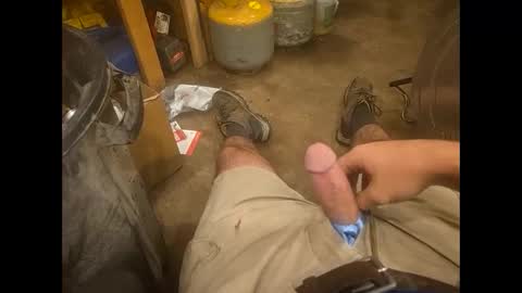 bombinshaman online show from September 24, 2025, 4:43 pm