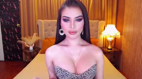 bombshellanita online show from October 8, 2025, 6:49 pm