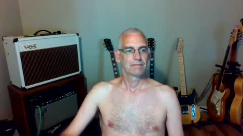 Carl online show from July 20, 2026, 11:23 am