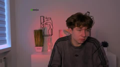 Snapshot of bondi_vv chatting on October 24, 2025, 8:33 am bondi_vv online show from October 24, 2025, 8:33 am