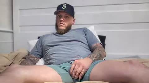 Snapshot of boner4you1994 chatting on May 25, 2026, 3:56 am boner4you1994 online show from May 25, 2026, 3:56 am