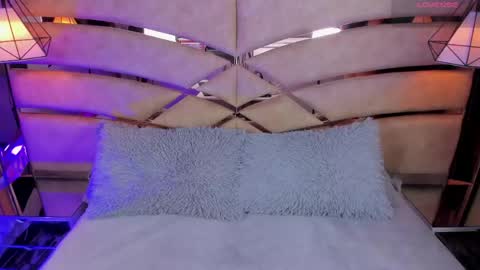 Snapshot of bonet_iris chatting on May 13, 2026, 10:56 am bonet_iris online show from May 13, 2026, 10:56 am