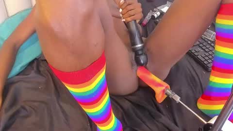 bonieklent online show from December 14, 2024, 10:13 am