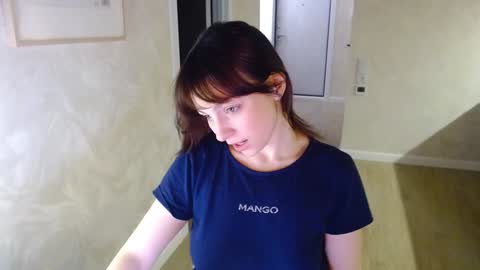 Snapshot of bonjourlabelle chatting on December 20, 2024, 5:40 pm Mary 3 live time content 18 online show from December 20, 2024, 5:40 pm