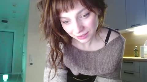Snapshot of bonjourlabelle chatting on January 1, 2025, 5:44 pm Mary 3 live time content 18 online show from January 1, 2025, 5:44 pm