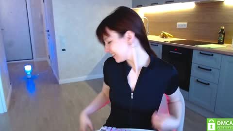Snapshot of bonjourlabelle chatting on January 30, 2025, 10:08 am Mary 3 live time content 18 online show from January 30, 2025, 10:08 am