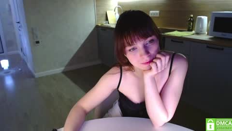 Snapshot of bonjourlabelle chatting on February 6, 2025, 7:29 pm Mary 3 live time content 18 online show from February 6, 2025, 7:29 pm