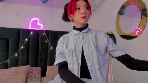   online show from December 8, 2024, 5:33 pm