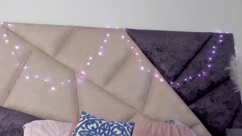   online show from December 31, 2024, 2:14 pm