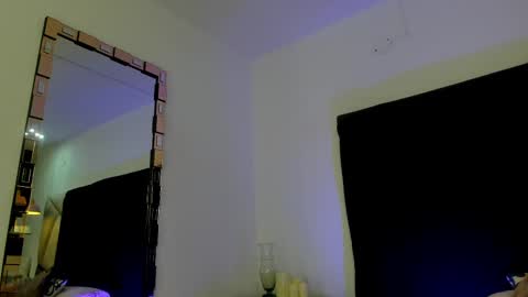   online show from September 9, 2025, 12:10 am