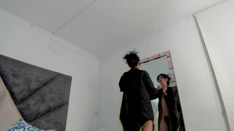 Snapshot of bonniecute_ chatting on April 21, 2026, 11:51 pm online show from April 21, 2026, 11:51 pm