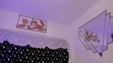 Snapshot of bonniecute_ chatting on May 19, 2026, 1:56 am online show from May 19, 2026, 1:56 am