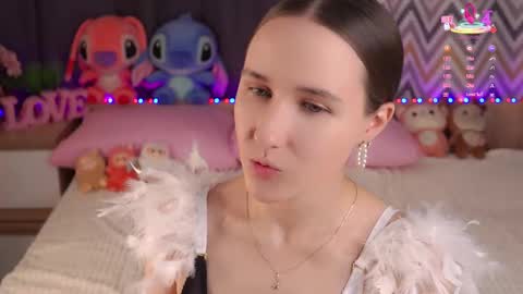 Emma online show from September 17, 2025, 1:07 am