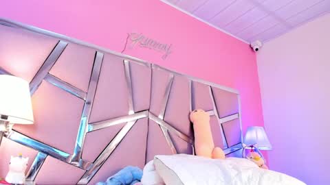 Bonnie  online show from January 27, 2025, 7:24 pm