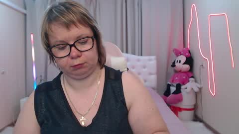 Snapshot of bonnnyboobsy chatting on May 19, 2026, 1:56 am bonnnyboobsy online show from May 19, 2026, 1:56 am