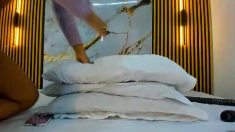 Snapshot of bonny_ebony1 chatting on October 23, 2025, 11:53 am Bonny online show from October 23, 2025, 11:53 am