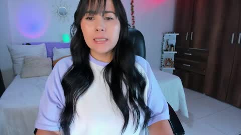 Snapshot of bonny_greylm chatting on June 10, 2026, 2:12 am sofia online show from June 10, 2026, 2:12 am