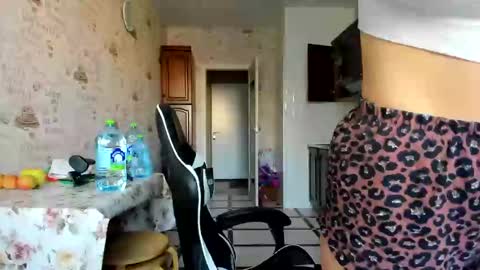 Bonny Kimberly online show from February 28, 2025, 8:31 am