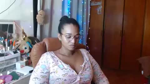 Queen Bon Vivantt online show from February 21, 2025, 4:29 am
