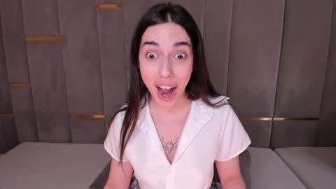 EVA online show from January 17, 2025, 7:05 pm