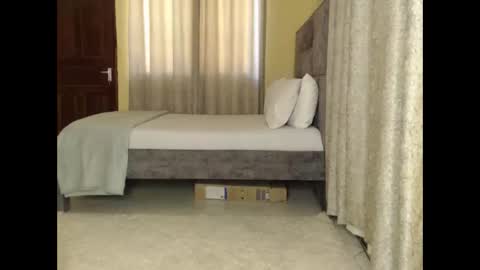 Snapshot of booby_candy chatting on May 4, 2026, 12:01 pm booby_candy online show from May 4, 2026, 12:01 pm