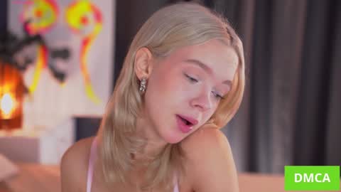 Alina online show from October 21, 2025, 8:48 am