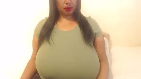 boobyqueen online show from October 21, 2025, 8:26 am