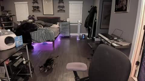 Booker Baxton online show from April 15, 2026, 3:57 am