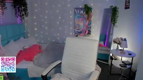 Snapshot of booozekirs_ chatting on June 24, 2026, 2:54 am Milena online show from June 24, 2026, 2:54 am