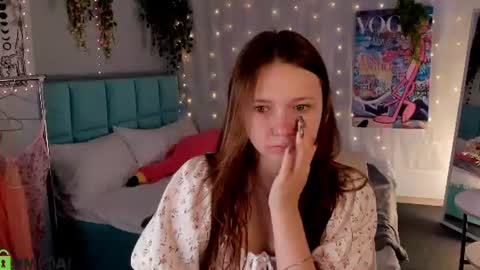 Snapshot of booozekirs_ chatting on July 7, 2026, 2:47 am Milena online show from July 7, 2026, 2:47 am